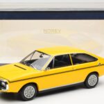 Renault 15 TL Gelb Schwarz Norev 1:18 185351 - image 6 of 6