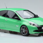Renault Clio 3 RS Grün Otto 1:18 - image 4 of 6