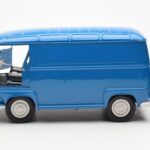 Renault Estafette Saviem Blau Norev 1:18 - image 4 of 11