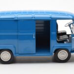 Renault Estafette Saviem Blau Norev 1:18 - image 5 of 11