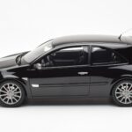 Renault Megane 2 RS Phase 2 Schwarz Otto 1:18 OT1054 - image 3 of 6