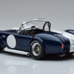 Shelby Cobra 427 S/C Dunkelblau Kyosho 1:18 - image 6 of 9