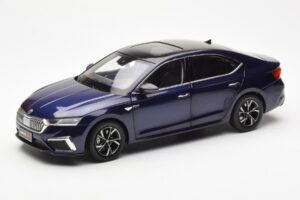Skoda Octavia Pro Blau FAW 1:18 ZMR000006BLA