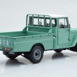 Toyota Land Cruiser 40 4x4 Pickup Grün Kyosho 1:18 - image 4 of 8