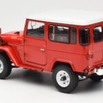 Toyota Land Cruiser FJ40 Van Rot Kyosho 1:18 08971R - image 7 of 8