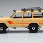 Toyota Land Cruiser 60 Beige Mit Optionalem Zubehör Kyosho 1:18 - image 4 of 12