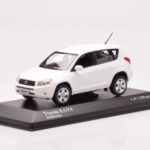Toyota RAV4 XA30 Weiß Minichamps 1:43 - image 2 of 4