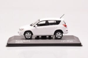Toyota RAV4 XA30 Weiß Minichamps 1:43 400166571