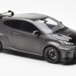 Toyota GR Yaris Circuit Package Schwarz Otto 1:18 OT1046 - image 4 of 6