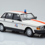 Volvo 240 GL Polizei Belgien Minichamps 1:18 - image 4 of 6