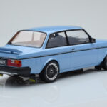 Volvo 240 Turbo Hellblau IXO 1:18 - image 2 of 6