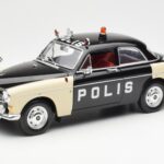 Volvo P121 Polizei Revell 1:18 8904