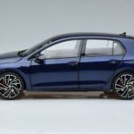 Volkswagen Golf GTI Mk8 Blau Norev 1:18 188594 Druckguss - image 4 of 7