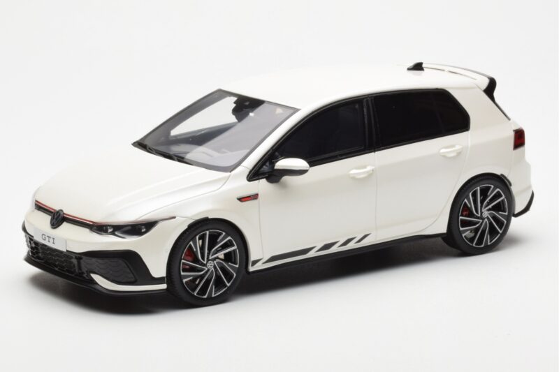 Volkswagen Golf GTI Mk8 Clubsport Weiß Otto 1:18 OT986