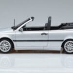 Volkswagen Golf Mk3 Cabriolet Silber Norev 1:18 188468 Druckguss - image 3 of 6