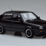 Volkswagen Jetta Mk2 Schwarz Otto 1:18 - image 4 of 6