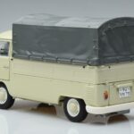 Volkswagen T1b Pickup Schuco 1:18 450037000 Druckguss - image 6 of 7