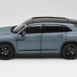 Volkswagen Teramont X Grau FAW 1:18 ZVB000003B Druckguss - image 4 of 8