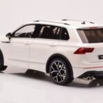 Volkswagen Tiguan R Weiß Otto 1:18 - image 5 of 6