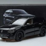 Volkswagen Touareg CR Schwarz FAW 1:18 LTC761021BLA Druckguss - image 7 of 7