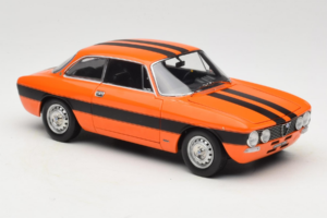Alfa Romeo 2000 GTV Orange Norev 1:18 187918 Druckguss — Bild 6 von 8