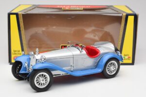 Alfa Romeo 2300 Spider Silberblau Bburago 1:18 3008 Druckguss — Bild 8 von 8