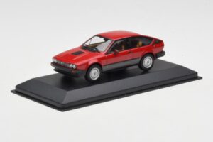 Alfa Romeo Alfetta GTV6 Rot Minichamps 1:43 400120140 Druckguss — Bild 2 von 4