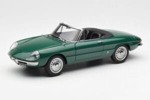 Alfa Romeo Duetto Spider Grün AUTOart 1:18 70138 Druckguss