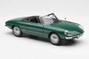 Alfa Romeo Duetto Spider Grün AUTOart 1:18 70138 Druckguss — Bild 6 von 8
