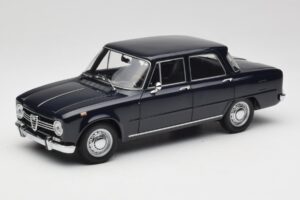 Alfa Romeo Giulia 1300 Blau Minichamps 1:18 180120905 Druckguss