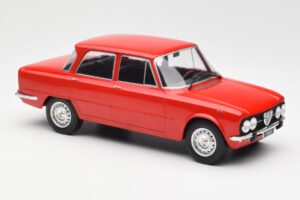 Alfa Romeo Giulia Nuova Super Rot MCG 1:18 MCG18145 Druckguss — Bild 4 von 6