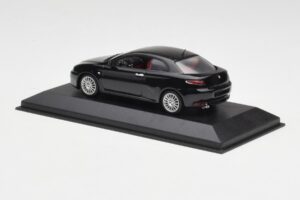 Alfa Romeo GT Schwarz Minichamps 1:43 400120320 Druckguss — Bild 3 von 4