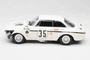 Alfa Romeo GTA 1300 Junior #35 C. Colzani / Pooky / G. Venturi 4 Hours of Jarama 1972 Minichamps 1:18 155721235 Druckguss — Bild 3 von 6