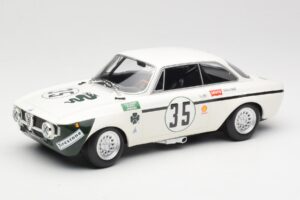 Alfa Romeo GTA 1300 Junior #35 C. Colzani / Pooky / G. Venturi 4 Hours of Jarama 1972 Minichamps 1:18 155721235 Druckguss