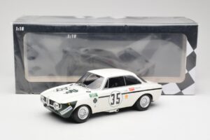 Alfa Romeo GTA 1300 Junior #35 C. Colzani / Pooky / G. Venturi 4 Hours of Jarama 1972 Minichamps 1:18 155721235 Druckguss — Bild 6 von 6