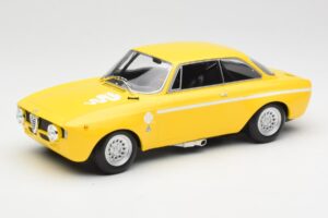 Alfa Romeo GTA 1300 Junior Gelb Minichamps 1:18 155120024 Druckguss