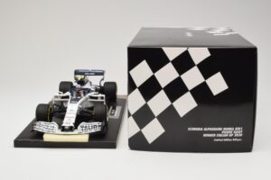 AlphaTauri Honda AT01 #10 P. Gasly Winner Italian GP 2020 Minichamps 1:18 117200810 Druckguss — Bild 6 von 6