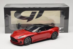 Aston Martin DB12 Hyper Red GT Spirit 1:18 GT936 Resin — Bild 6 von 6