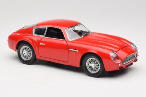 Aston Martin DB4 GT Zagato Rot Road Signature 1:18 92728 Druckguss — Bild 6 von 8
