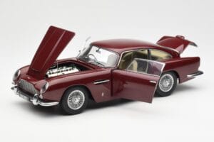 Aston Martin DB5 Dubonnet Rot AUTOart 1:18 70213 Druckguss — Bild 2 von 8