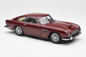 Aston Martin DB5 Dubonnet Rot AUTOart 1:18 70213 Druckguss — Bild 6 von 8