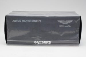 Aston Martin One-77 Morning Frost Weiß AUTOart 1:18 70244 Druckguss — Bild 8 von 8