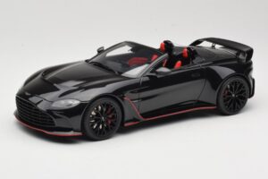 Aston Martin V12 Vantage Roadster Onyx Black GT Spirit 1:18 GT923 Resin