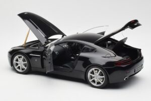 Aston Martin V8 Vantage Onyx Schwarz AUTOart 1:18 70202 Druckguss — Bild 5 von 8