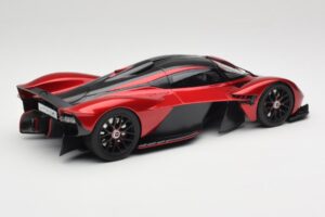 Aston Martin Valkyrie AMR Pro Hyper Red TopSpeed 1:18 TS0539 Druckguss — Bild 2 von 6