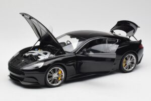Aston Martin Vanquish Onyx Schwarz AUTOart 1:18 70247 Druckguss — Bild 2 von 8