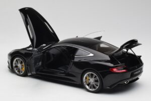 Aston Martin Vanquish Onyx Schwarz AUTOart 1:18 70247 Druckguss — Bild 5 von 8