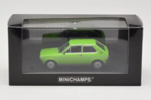 Audi 50 Hellgrün Minichamps 1:43 940010400 Druckguss — Bild 4 von 4
