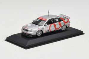 Audi A4 B5 #4 P. Vidali STW Cup 1998 Minichamps 1:43 AUDI013 Druckguss — Bild 2 von 4