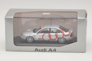 Audi A4 B5 #4 P. Vidali STW Cup 1998 Minichamps 1:43 AUDI013 Druckguss — Bild 4 von 4